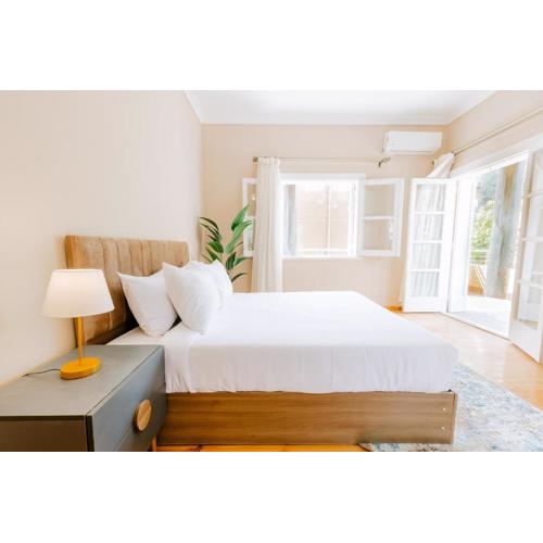 Sunny Heliopolis Gem by ELEGANT