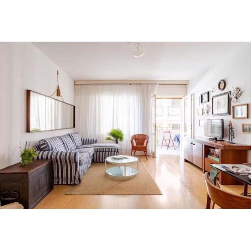 Sunny Home, appartamento in centro e vicino alla spiaggia