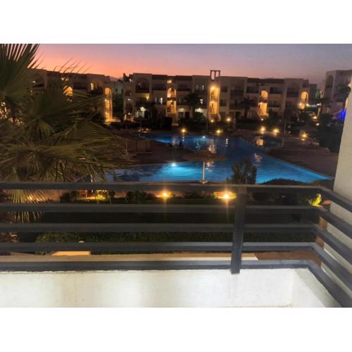 sunny lakes , pool view apartment in down town