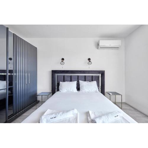 Sunny Seaside Retreat 2BD Apartment in Nesebar by Flat Mаnаger