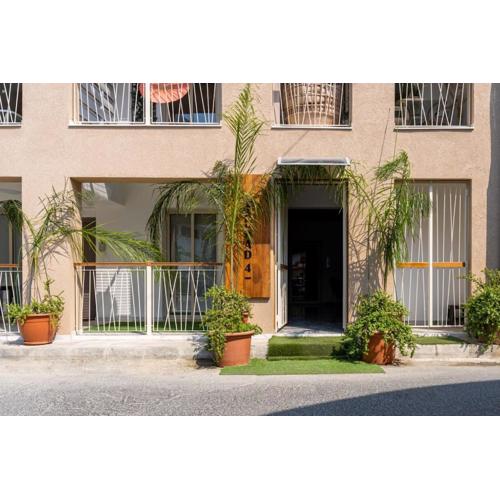 Sunny Side Studio W Terrace in Larnaca