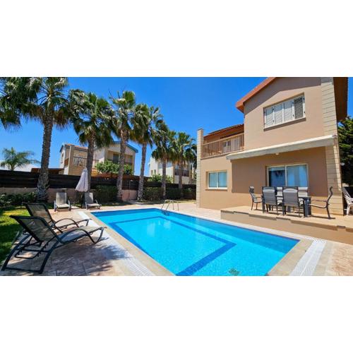 Sunnyside Pool Villa