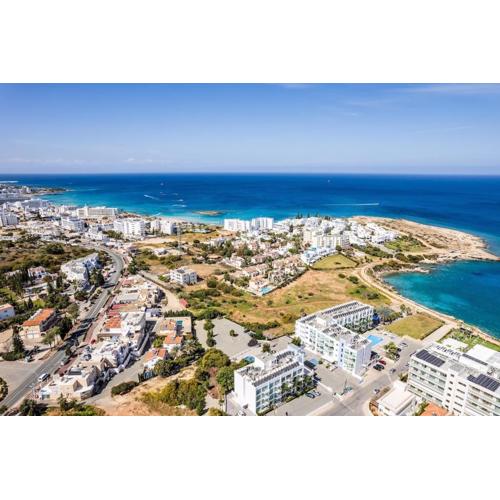 SunnyVillas 1 Bedroom Swimming Pool COR