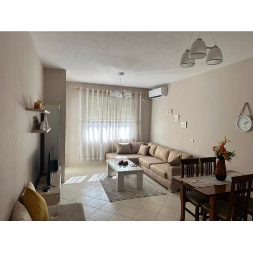 Sunrise apartment Near the center