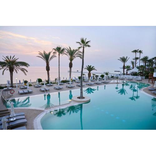 Sunrise Beach Hotel