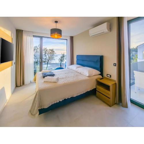 Sunrise Beachfront Residence