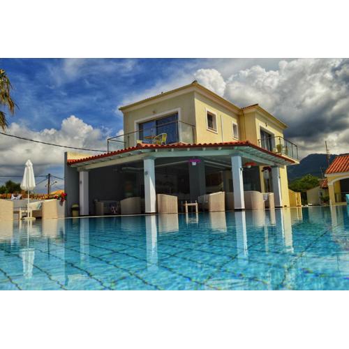 SunRose Beach Aparthotel