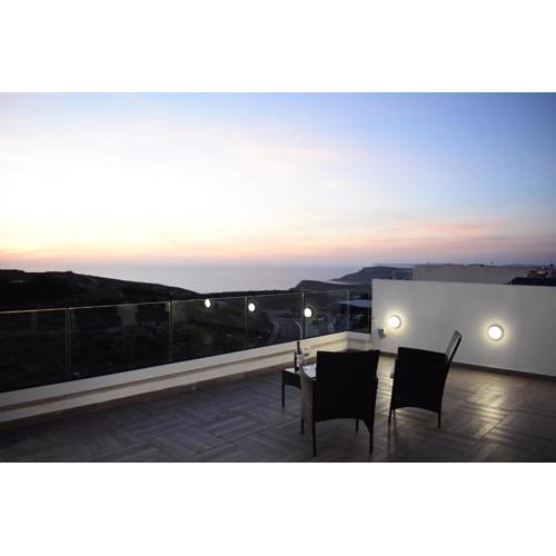 Sunset and Seaview Apartment -Brand New