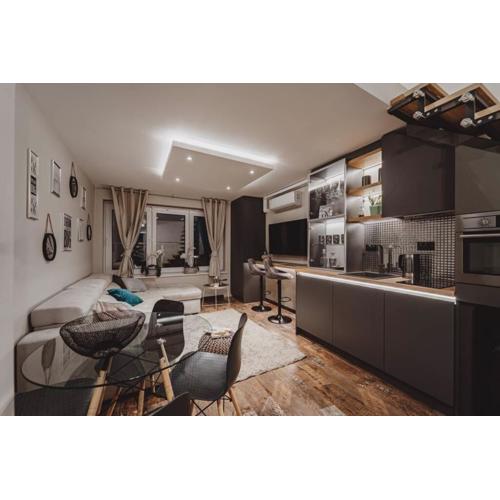 Sunset Apartment