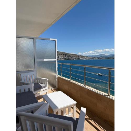 Sunset Breath Taking view Apartment