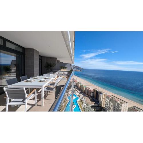 SUNSET CLIFFS top apartment