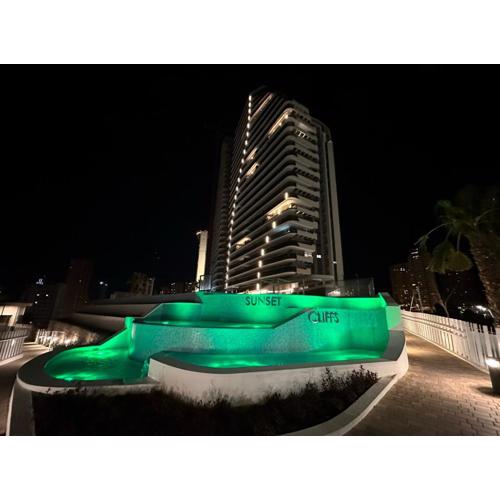SUNSET CLIFFS VIP APARTMENT