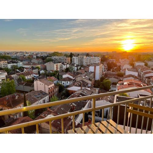 Sunset Duplex - Grand-Rond, Jardin des plantes, centre-ville, 2 BDRs 60m2, AC, free public car park 200m away, Netflix - T3 60m2 avec clim, parking public gratuit à 200m