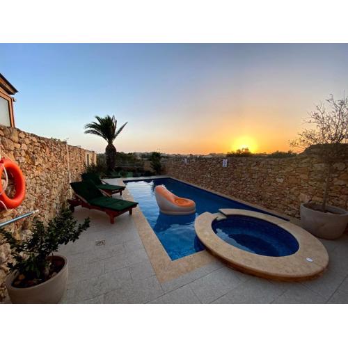 Sunset Farmhouse