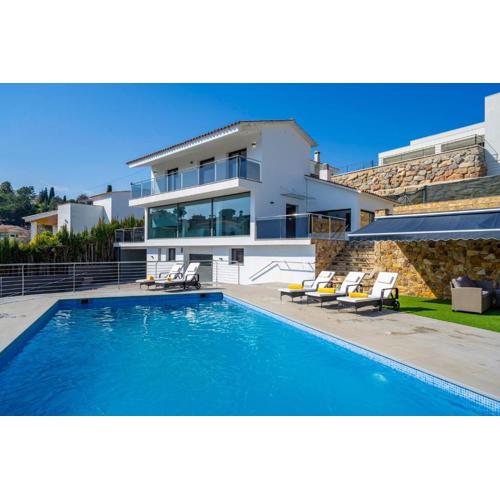 Sunset Lux House - Ideal familias en Zona Residencial & Aircon