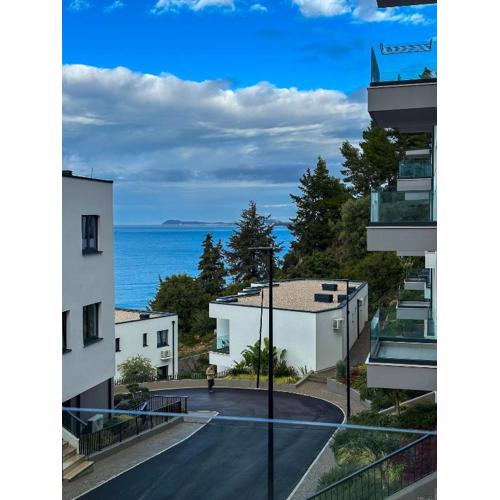 Sunset Residence Apartments