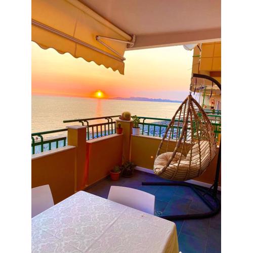 Sunset Serenity Apartment