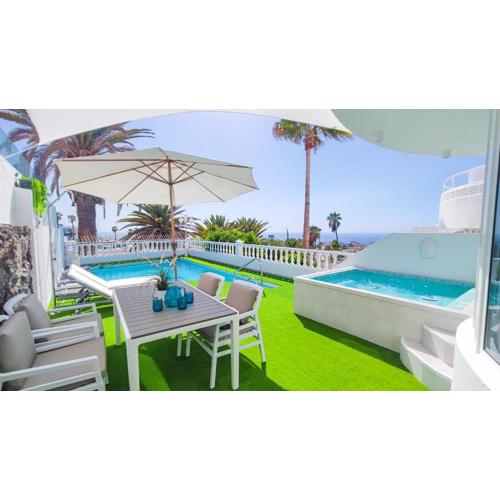Sunset Suite - private pool and jacuzzi with oceanview