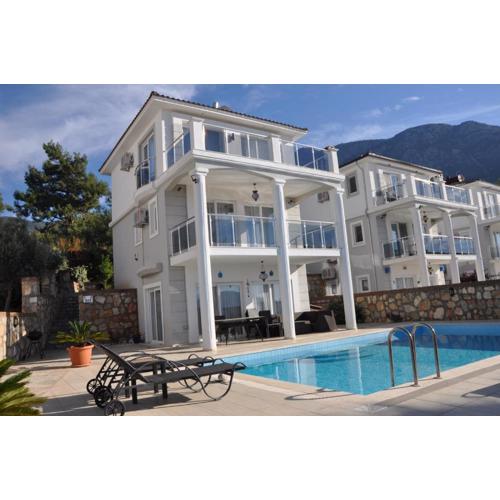 Sunset Villa A