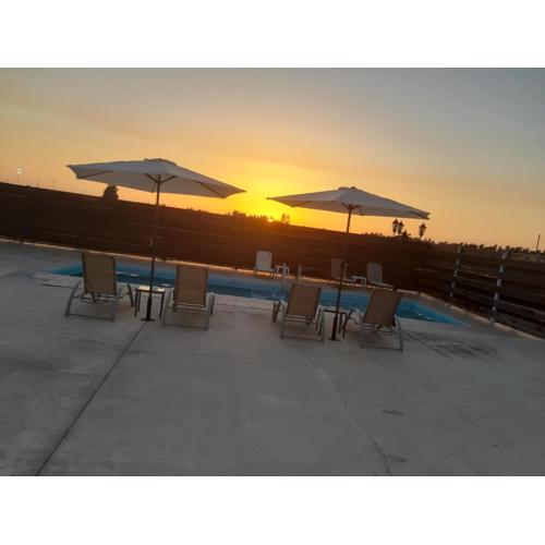 Sunset Villa