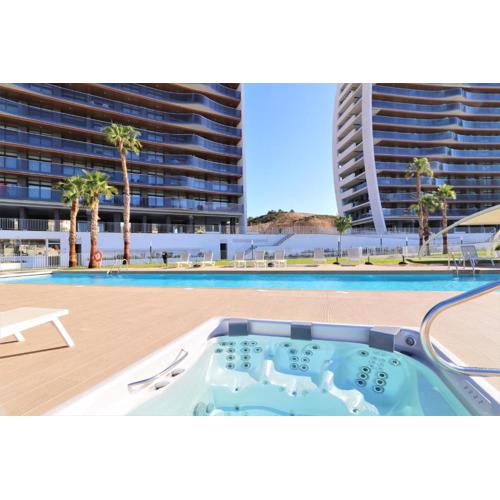 Sunset Waves 18-35 Poniente Beach Resort