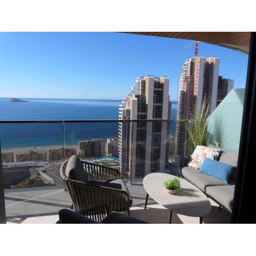 Sunset Waves Modern Apartment 200m From The Beach
