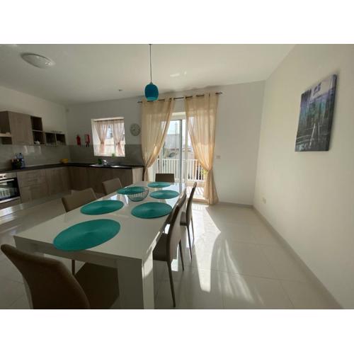 Sunshine Apartments Mellieha - modern three bedroom apartment - Apt No 2