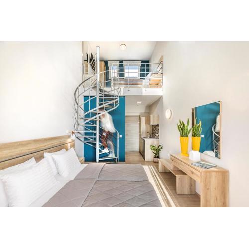 Sunshine Apartments