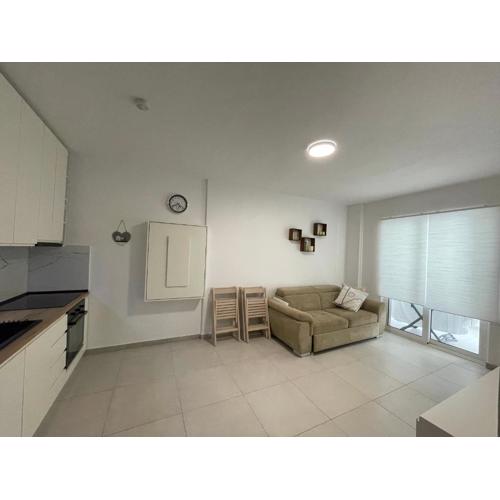 Sunshine Apt Qerret-Golem Beach-Self-Check-in