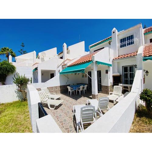 Sunshine holiday house