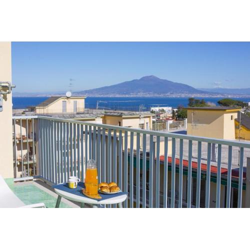 Super attico vista mare con piscina