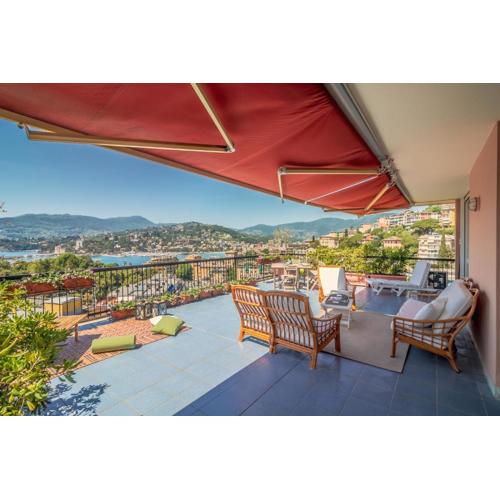 SUPER ATTICO Vista Mare e Ampia Terrazza