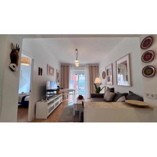 Super Comfy and Homey 4BR Apartment Peachy Stays