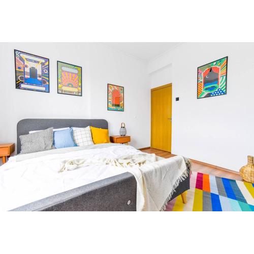 Super Fresh! 3bdr Apartment In Sofia Center\