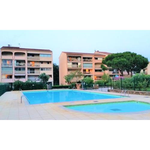 Super T3 Résidence Piscine
