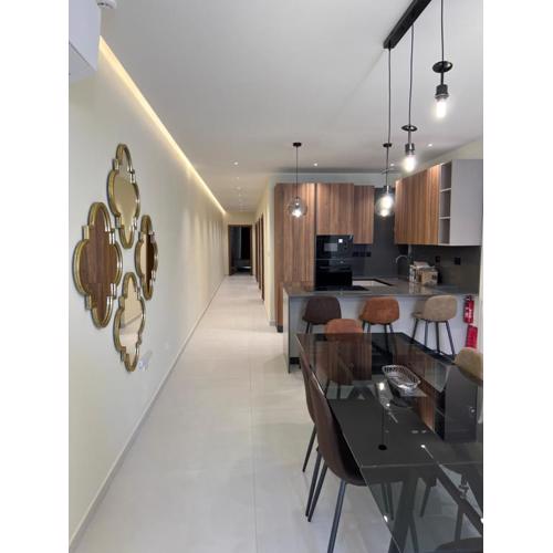 Superb 3 Bedroom Apartment in Gzira Promenade