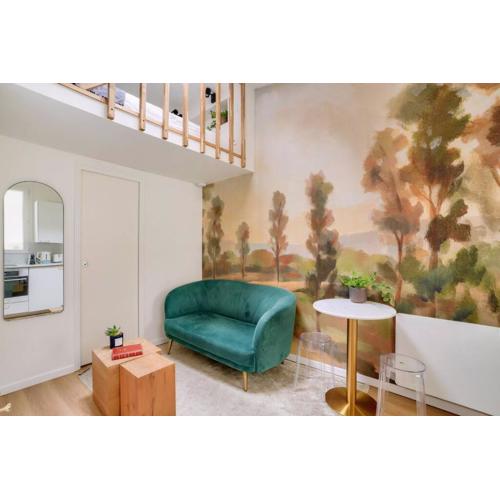 Superb and design studio near the Eiffel Tower