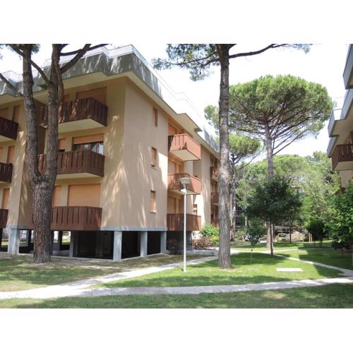 Superb flat with balcony near the beach - Beahost