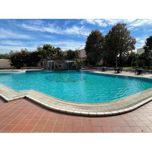 Superb LeResidenze del Golfo di Orosei 1 BedApt B4