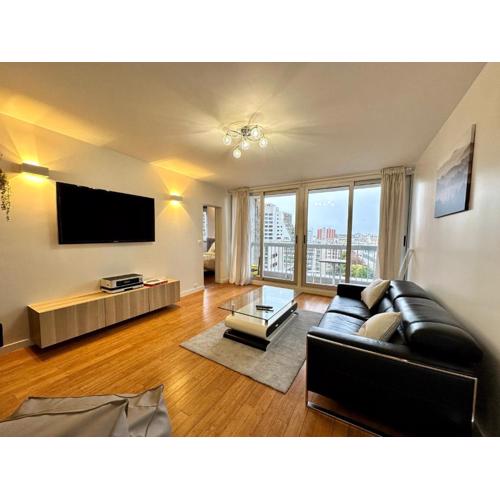 Superb modern and spacious apartment Mathis