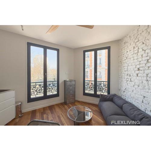 Superb spacious apartment located at Mont Cenis