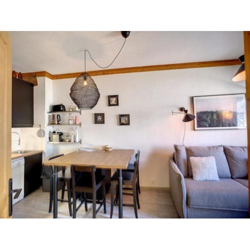 Superbe 2 pièces 4 pers, balcon, au pied des pistes, WiFi - FR-1-178-190