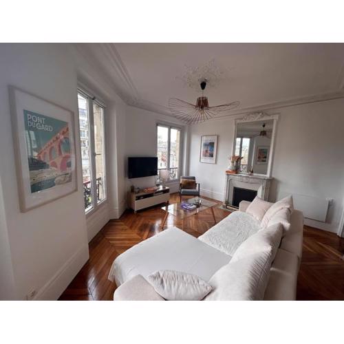 Superbe appartement Paris 17ème 55m2