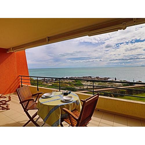 Superbe T3 avec terrasse face à la mer, Sète, accès direct plage, piscine, 4 pers. - FR-1-472A-175