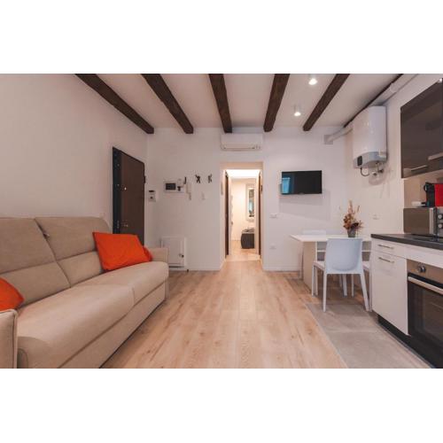SuperFast Fibre & Netflix Modern Suite Roiano