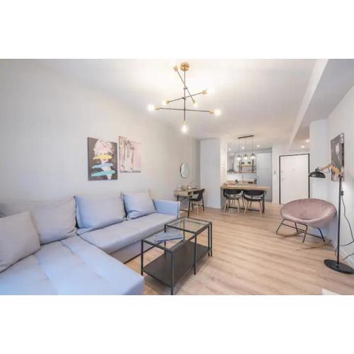 Superior & Spacious Apartment