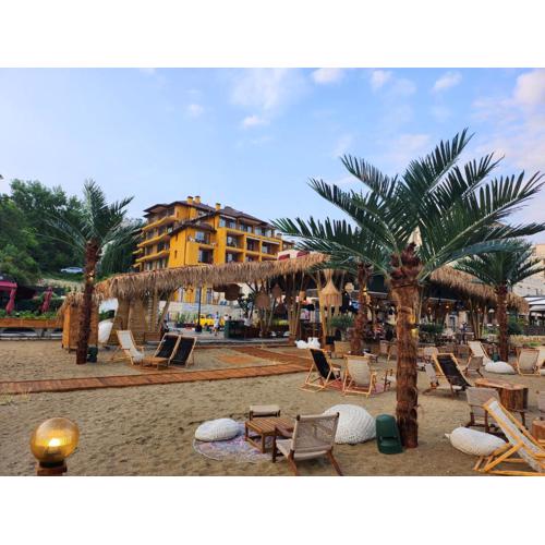 Supreme Beach Apartments