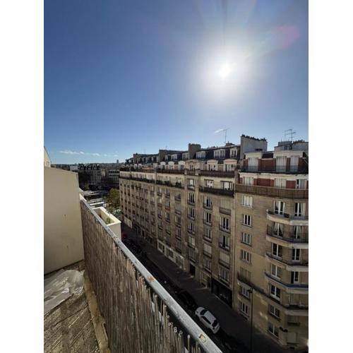Sur les toits de Paris