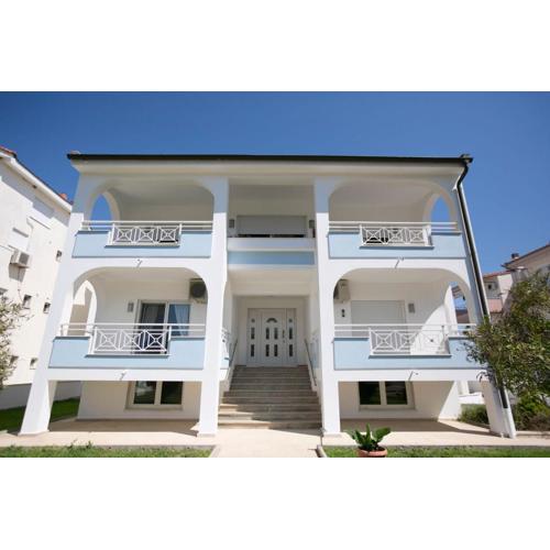 Susanna Apartments