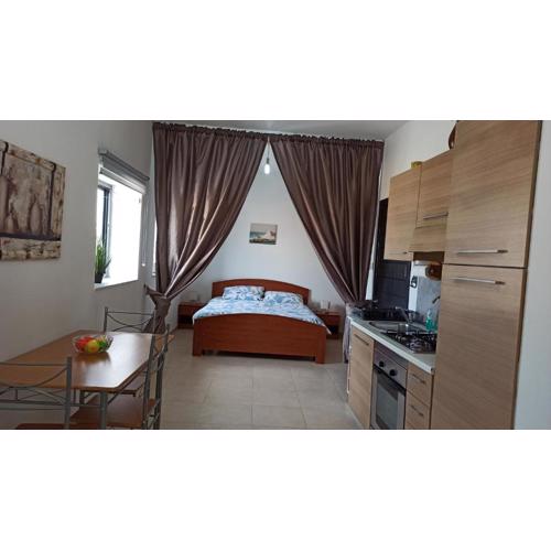 SW2 - Cosy studio in Xghajra